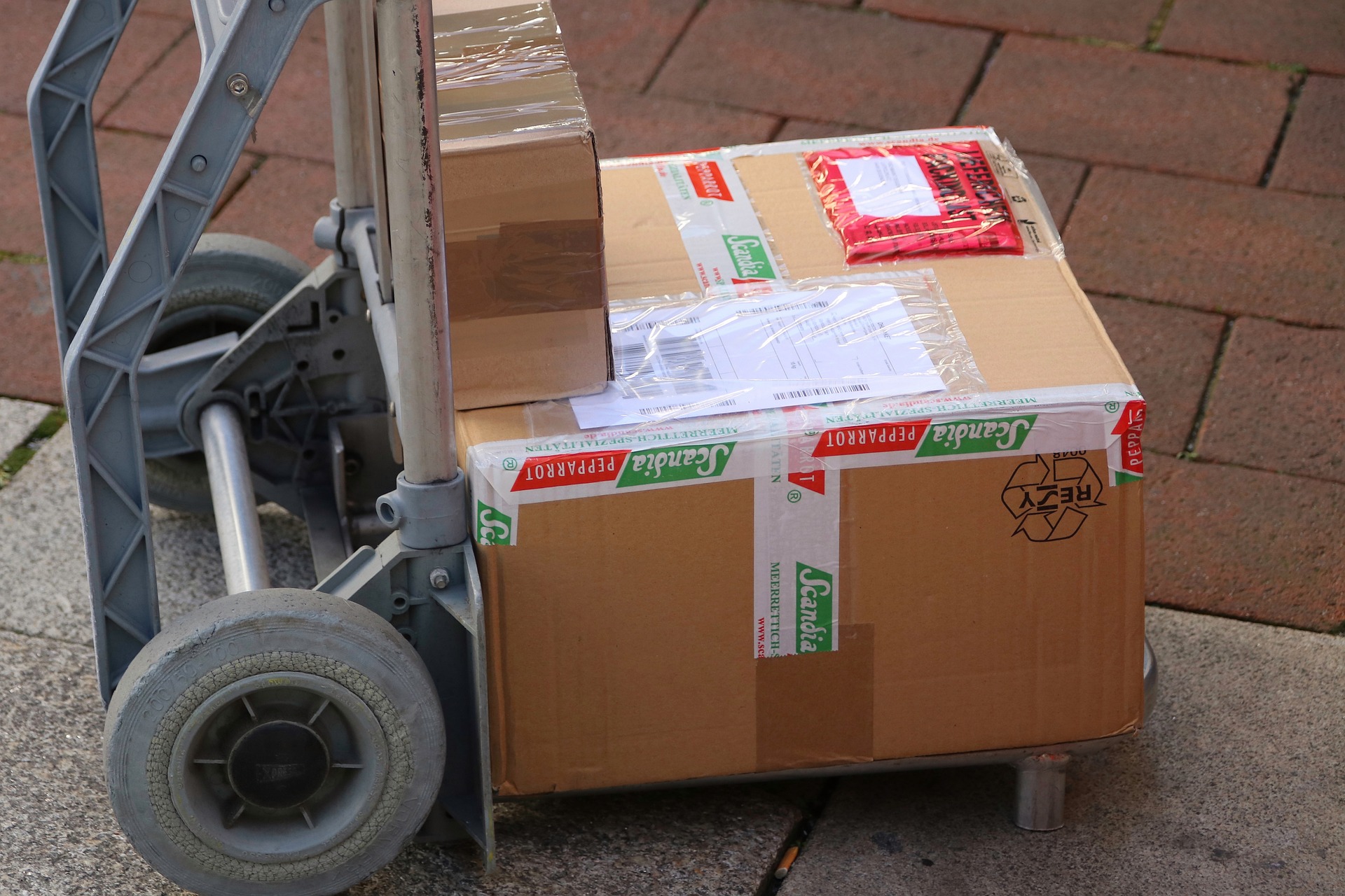 Colis et logistique : modules activables selon vos besoins